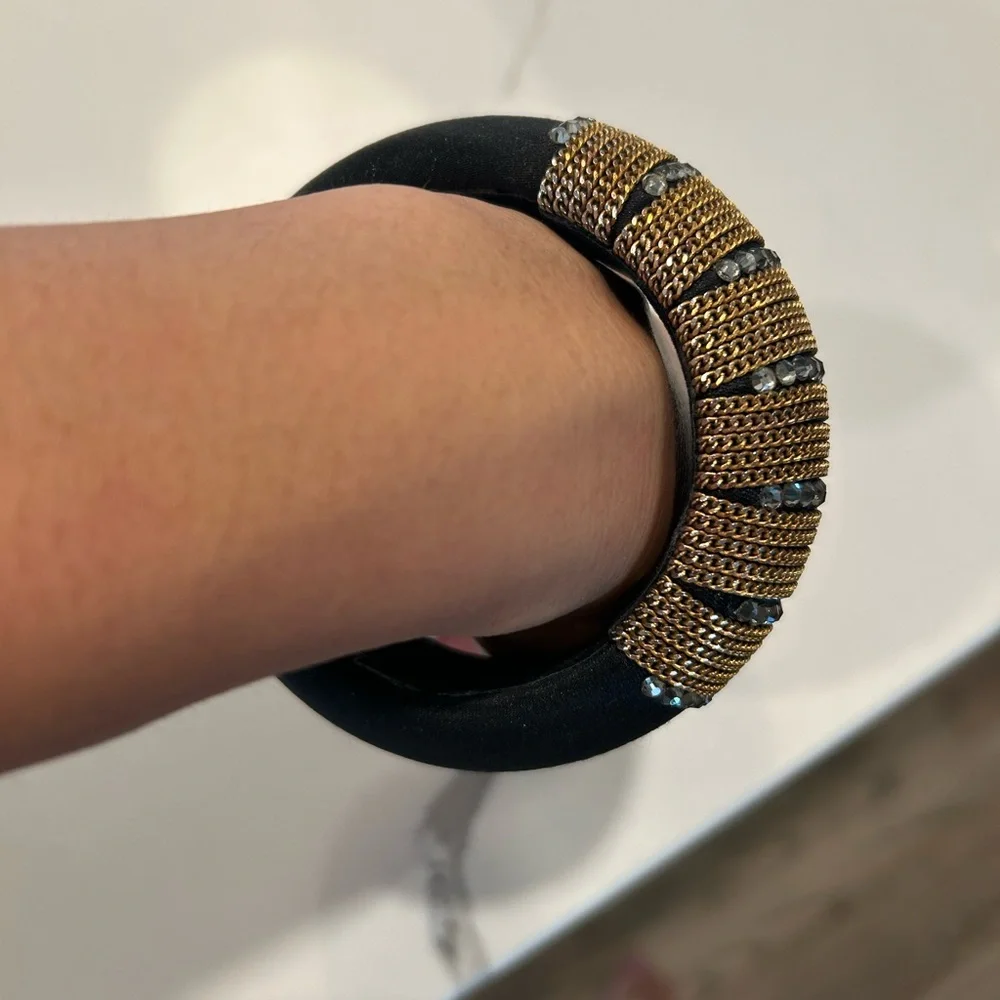 Cara New York Statement bracelet - Picture 2 of 5